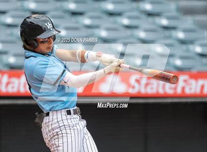 Thumbnail 1 in Fullerton vs. Villa Park photogallery.