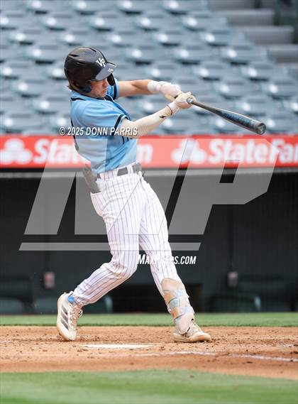 Thumbnail 1 in Fullerton vs. Villa Park photogallery.