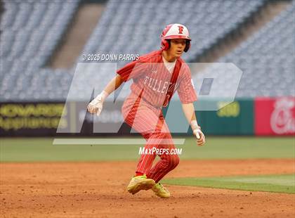 Thumbnail 2 in Fullerton vs. Villa Park photogallery.