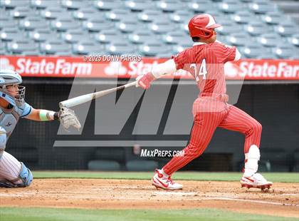 Thumbnail 2 in Fullerton vs. Villa Park photogallery.