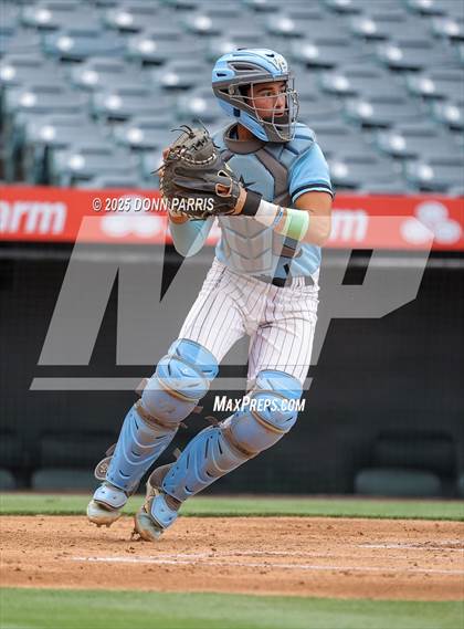 Thumbnail 2 in Fullerton vs. Villa Park photogallery.