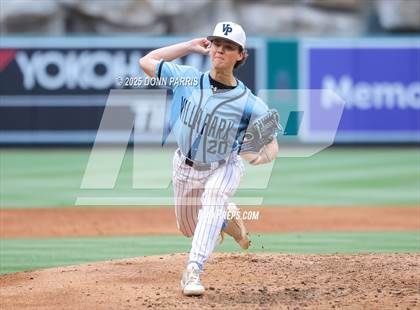Thumbnail 1 in Fullerton vs. Villa Park photogallery.