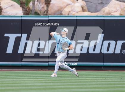 Thumbnail 2 in Fullerton vs. Villa Park photogallery.