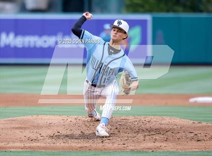 Thumbnail 2 in Fullerton vs. Villa Park photogallery.