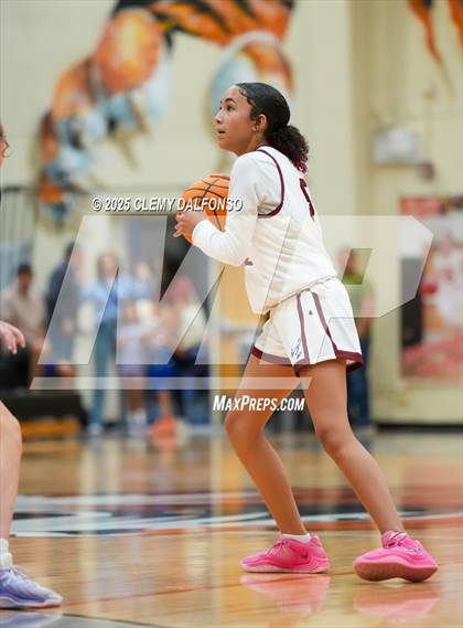 Thumbnail 2 in Sand Creek vs Summit (Lakewood High School) photogallery.