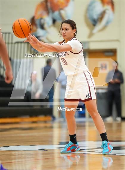 Thumbnail 3 in Sand Creek vs Summit (Lakewood High School) photogallery.
