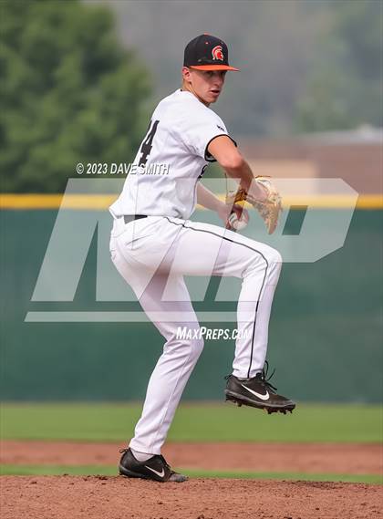 Thumbnail 1 in Clear Creek-Amana @ Solon photogallery.