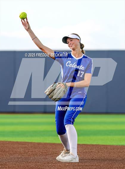 Thumbnail 2 in Celeste vs. Muenster (UIL 2A Area Playoff) photogallery.