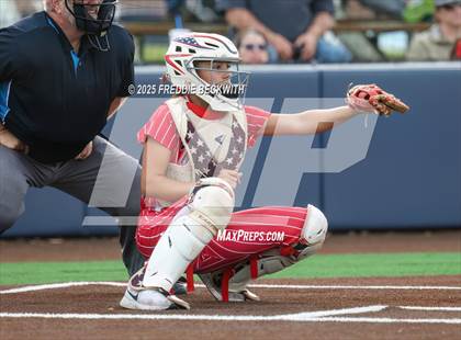 Thumbnail 2 in Celeste vs. Muenster (UIL 2A Area Playoff) photogallery.
