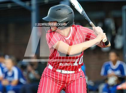 Thumbnail 3 in Celeste vs. Muenster (UIL 2A Area Playoff) photogallery.