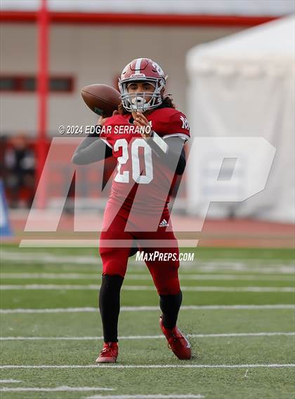 Thumbnail 2 in Summerville vs Monte Vista (CIF Div 6A Final) photogallery.