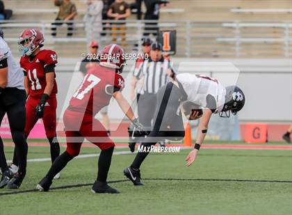 Thumbnail 3 in Summerville vs Monte Vista (CIF Div 6A Final) photogallery.