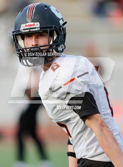 Thumbnail 1 in Summerville vs Monte Vista (CIF Div 6A Final) photogallery.