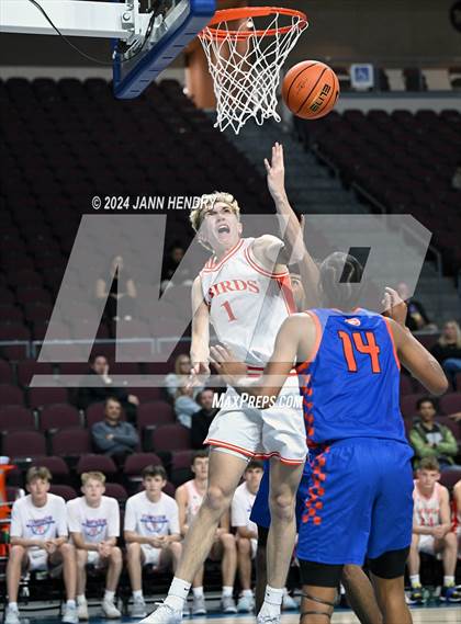Thumbnail 3 in Bishop Gorman vs. Timpview (Tarkanian Classic) photogallery.