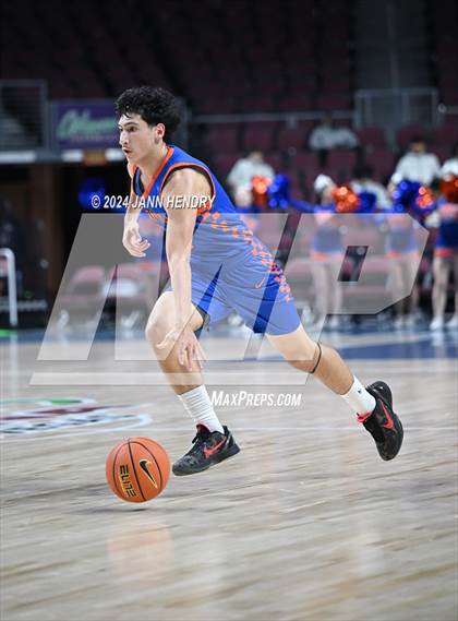 Thumbnail 3 in Bishop Gorman vs. Timpview (Tarkanian Classic) photogallery.
