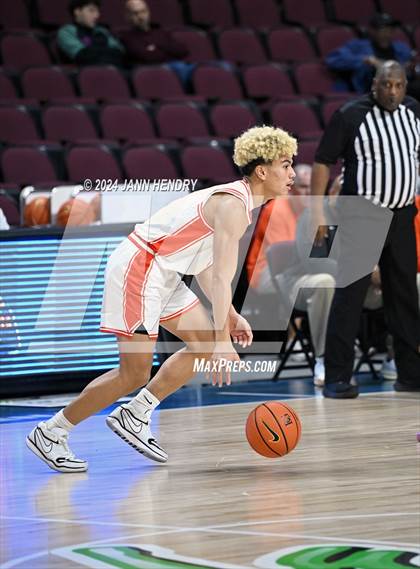 Thumbnail 1 in Bishop Gorman vs. Timpview (Tarkanian Classic) photogallery.