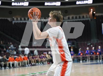 Thumbnail 3 in Bishop Gorman vs. Timpview (Tarkanian Classic) photogallery.