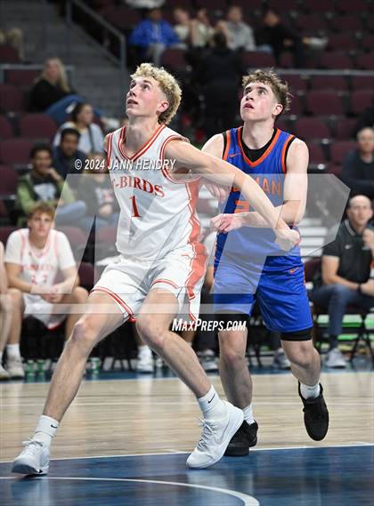 Thumbnail 3 in Bishop Gorman vs. Timpview (Tarkanian Classic) photogallery.