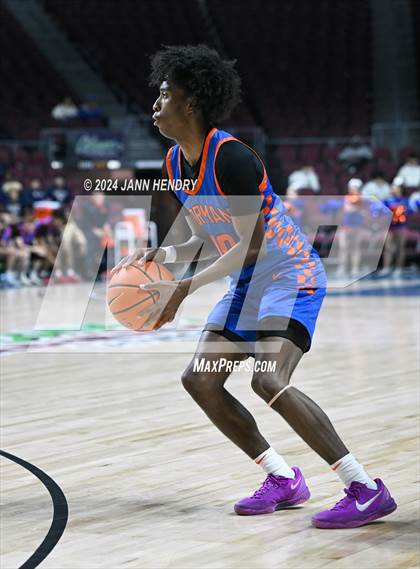 Thumbnail 1 in Bishop Gorman vs. Timpview (Tarkanian Classic) photogallery.