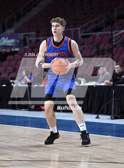 Thumbnail 2 in Bishop Gorman vs. Timpview (Tarkanian Classic) photogallery.