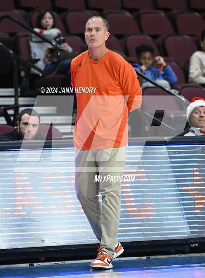 Thumbnail 2 in Bishop Gorman vs. Timpview (Tarkanian Classic) photogallery.