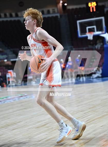 Thumbnail 1 in Bishop Gorman vs. Timpview (Tarkanian Classic) photogallery.