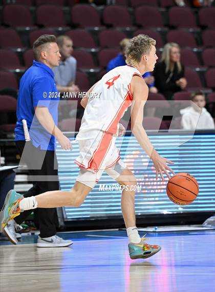 Thumbnail 1 in Bishop Gorman vs. Timpview (Tarkanian Classic) photogallery.