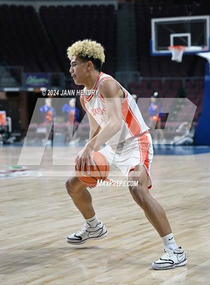 Thumbnail 2 in Bishop Gorman vs. Timpview (Tarkanian Classic) photogallery.