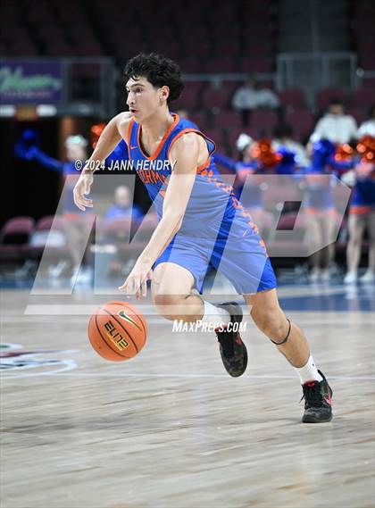 Thumbnail 2 in Bishop Gorman vs. Timpview (Tarkanian Classic) photogallery.