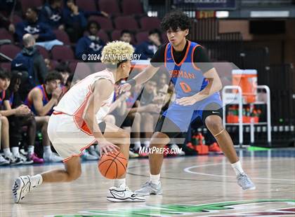 Thumbnail 1 in Bishop Gorman vs. Timpview (Tarkanian Classic) photogallery.