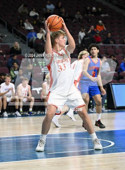 Thumbnail 2 in Bishop Gorman vs. Timpview (Tarkanian Classic) photogallery.