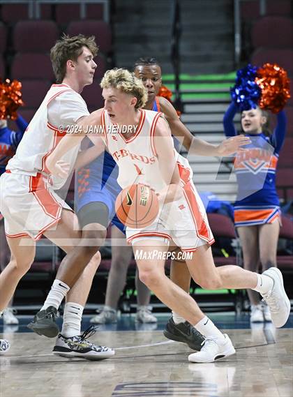 Thumbnail 2 in Bishop Gorman vs. Timpview (Tarkanian Classic) photogallery.