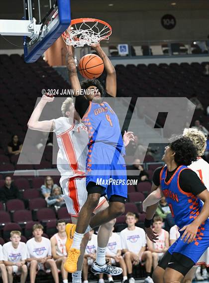 Thumbnail 3 in Bishop Gorman vs. Timpview (Tarkanian Classic) photogallery.