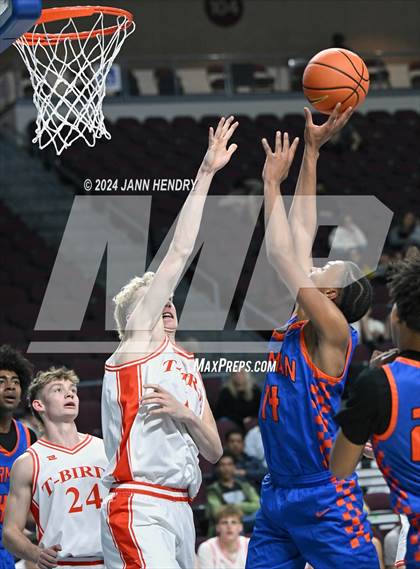 Thumbnail 1 in Bishop Gorman vs. Timpview (Tarkanian Classic) photogallery.