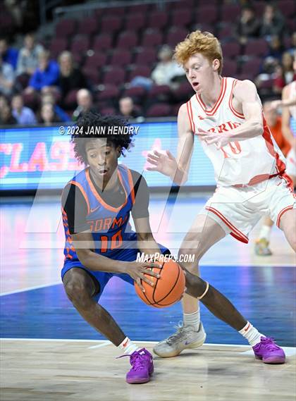 Thumbnail 2 in Bishop Gorman vs. Timpview (Tarkanian Classic) photogallery.