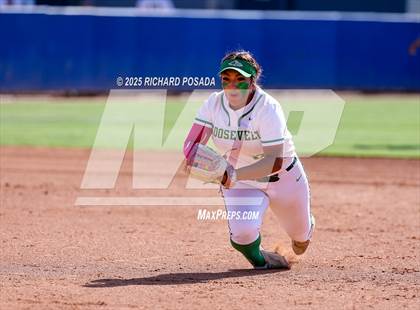 Thumbnail 3 in Torres vs. Roosevelt (CIFCS - Division VI Championship) photogallery.