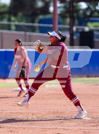 Thumbnail 2 in Torres vs. Roosevelt (CIFCS - Division VI Championship) photogallery.