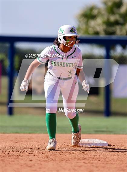 Thumbnail 1 in Torres vs. Roosevelt (CIFCS - Division VI Championship) photogallery.