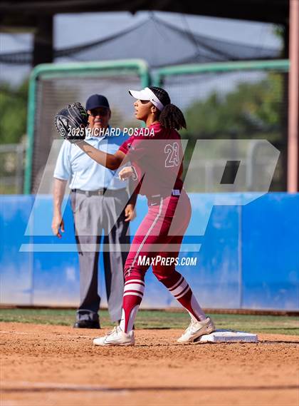 Thumbnail 3 in Torres vs. Roosevelt (CIFCS - Division VI Championship) photogallery.