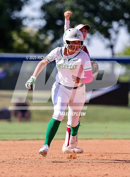 Thumbnail 2 in Torres vs. Roosevelt (CIFCS - Division VI Championship) photogallery.