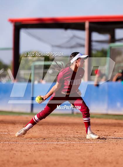 Thumbnail 3 in Torres vs. Roosevelt (CIFCS - Division VI Championship) photogallery.