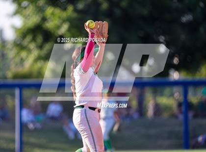 Thumbnail 2 in Torres vs. Roosevelt (CIFCS - Division VI Championship) photogallery.