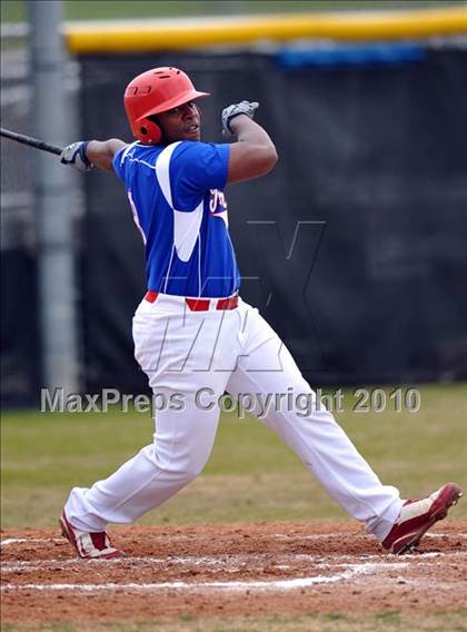 Thumbnail 2 in Trinity Christian vs Haltom (Carrollton Diamond Classic) photogallery.