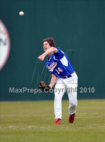 Thumbnail 1 in Trinity Christian vs Haltom (Carrollton Diamond Classic) photogallery.