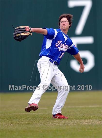 Thumbnail 2 in Trinity Christian vs Haltom (Carrollton Diamond Classic) photogallery.