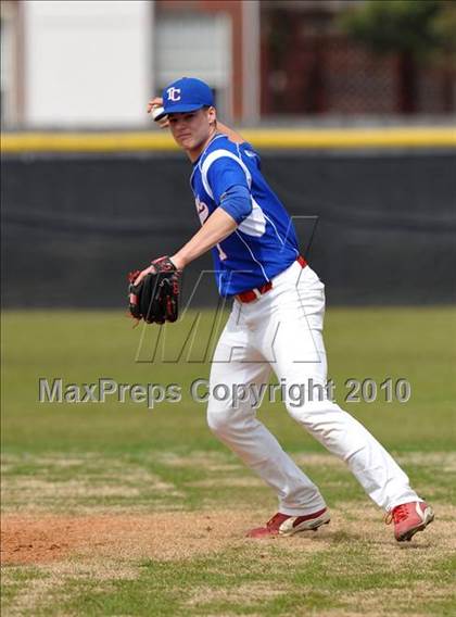 Thumbnail 2 in Trinity Christian vs Haltom (Carrollton Diamond Classic) photogallery.