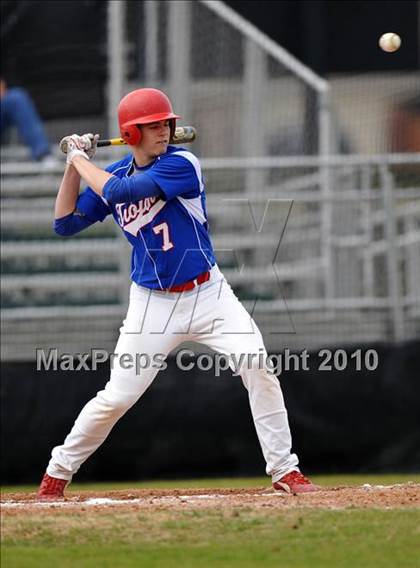 Thumbnail 2 in Trinity Christian vs Haltom (Carrollton Diamond Classic) photogallery.