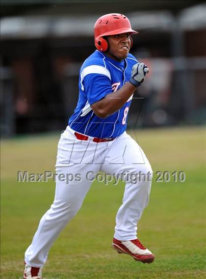 Thumbnail 1 in Trinity Christian vs Haltom (Carrollton Diamond Classic) photogallery.