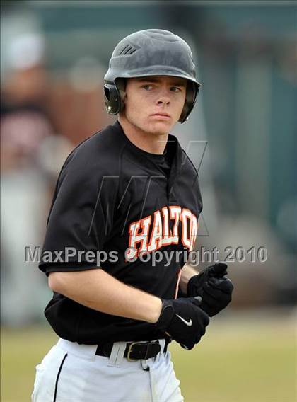 Thumbnail 3 in Trinity Christian vs Haltom (Carrollton Diamond Classic) photogallery.