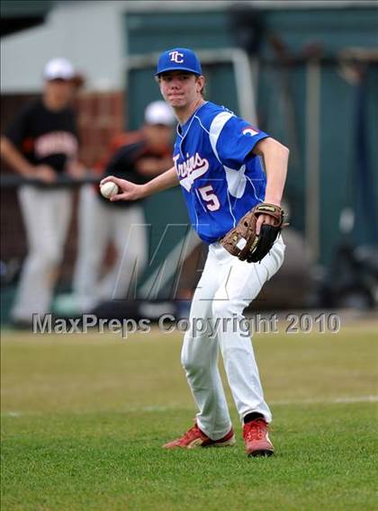 Thumbnail 2 in Trinity Christian vs Haltom (Carrollton Diamond Classic) photogallery.